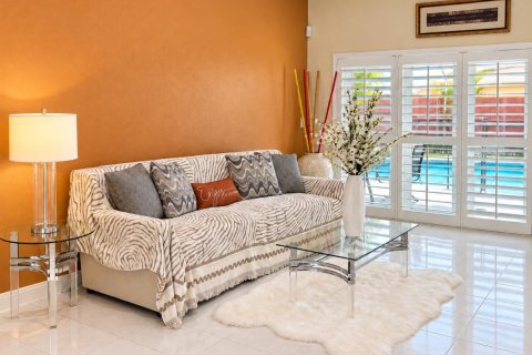 Casa en venta en Lauderhill, Florida, 3 dormitorios, 185.62 m2 № 2377291 - foto 9