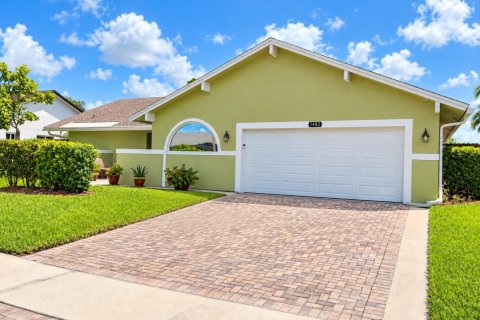 Casa en Lauderhill, Florida 3 dormitorios, 185.62 m2 № 2377291