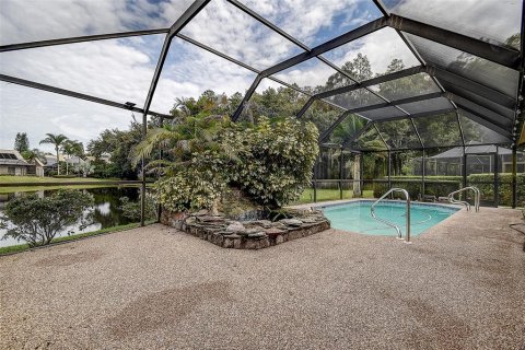 House in Palm Harbor, Florida 2 bedrooms, 151.52 sq.m. № 2416847 - photo 27