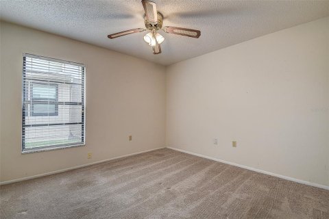 House in Palm Harbor, Florida 2 bedrooms, 151.52 sq.m. № 2416847 - photo 23