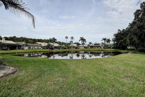 House in Palm Harbor, Florida 2 bedrooms, 151.52 sq.m. № 2416847 - photo 7