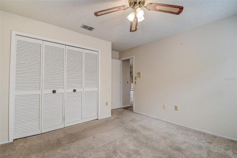 House in Palm Harbor, Florida 2 bedrooms, 151.52 sq.m. № 2416847 - photo 24