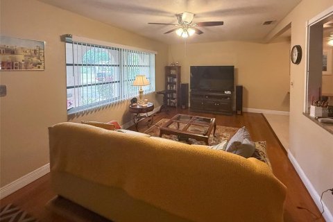 Villa ou maison à vendre à New Port Richey, Floride: 3 chambres, 120.22 m2 № 1723520 - photo 5