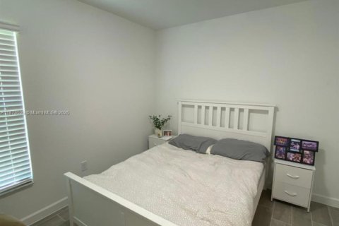 Villa ou maison à louer à Port St. Lucie, Floride: 4 chambres, 168.52 m2 № 1922186 - photo 17