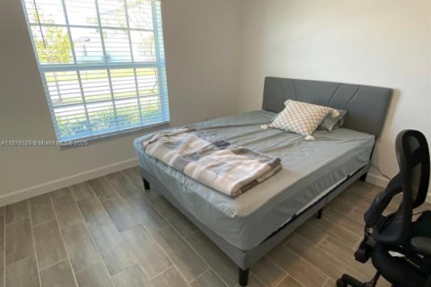 Villa ou maison à louer à Port St. Lucie, Floride: 4 chambres, 168.52 m2 № 1922186 - photo 23