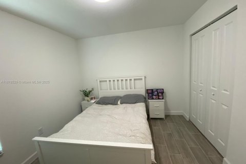 Villa ou maison à louer à Port St. Lucie, Floride: 4 chambres, 168.52 m2 № 1922186 - photo 18