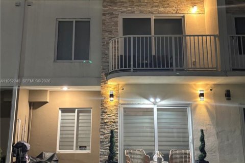 Touwnhouse à vendre à Homestead, Floride: 4 chambres, 133.22 m2 № 2090353 - photo 25