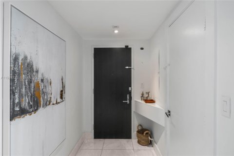 Copropriété à louer à Miami, Floride: 2 chambres, 171.78 m2 № 1984603 - photo 11