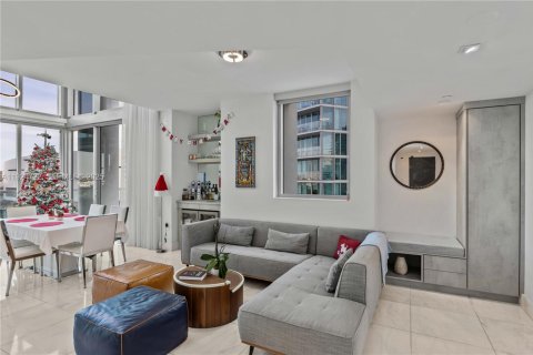 Copropriété à louer à Miami, Floride: 2 chambres, 171.78 m2 № 1984603 - photo 12