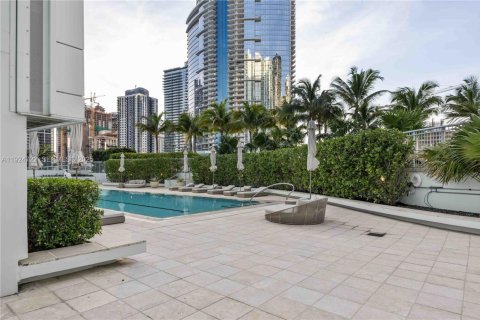 Copropriété à louer à Miami, Floride: 2 chambres, 171.78 m2 № 1984603 - photo 28