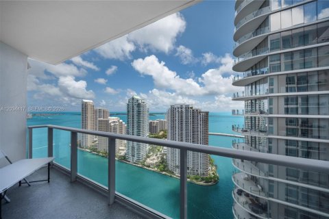 Condo in Miami, Florida, 2 bedrooms  № 2256406