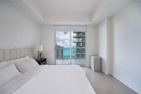 Condo in Miami, Florida, 2 bedrooms № 2256406 - photo 7