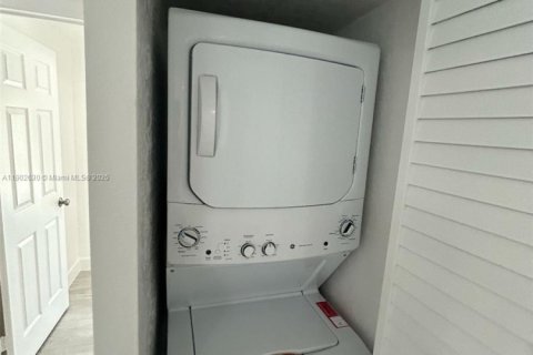 Appartement à louer à Dania Beach, Floride: 3 chambres № 1952994 - photo 7