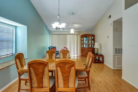 Купить кондоминиум в Тампа, Флорида 9 комнат, 100.33м2, № 2211510 - фото 8