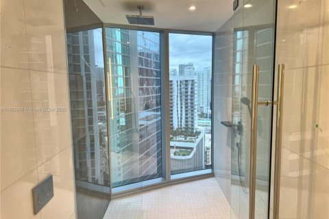 Copropriété à vendre à Miami, Floride: 3 chambres, 210.98 m2 № 1794292 - photo 14