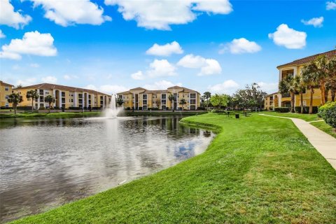 Condo in Maitland, Florida, 1 bedroom  № 1789848 - photo 11