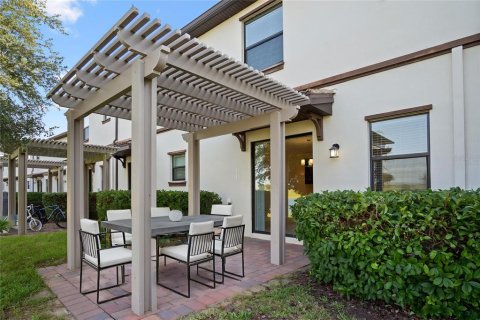 Townhouse in Davenport, Florida 3 bedrooms, 169.83 sq.m. № 1760034 - photo 21