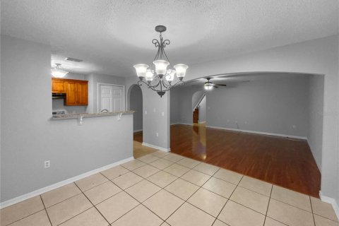 Townhouse in Kissimmee, Florida 3 bedrooms, 158.21 sq.m. № 1564078 - photo 13