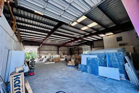 Commercial property in Bradenton, Florida 1347.08 sq.m. № 2098022 - photo 6