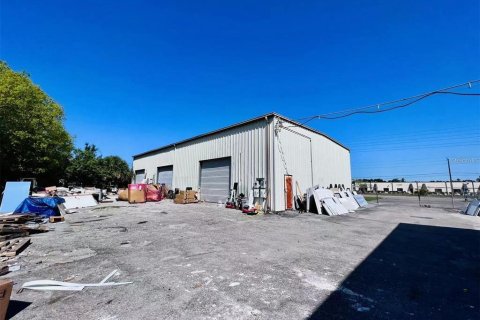 Commercial property in Bradenton, Florida 1347.08 sq.m. № 2098022 - photo 5