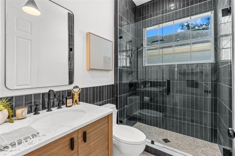 Villa ou maison à vendre à Orlando, Floride: 4 chambres, 290.13 m2 № 2149436 - photo 27