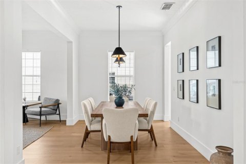 Villa ou maison à vendre à Orlando, Floride: 4 chambres, 290.13 m2 № 2149436 - photo 13