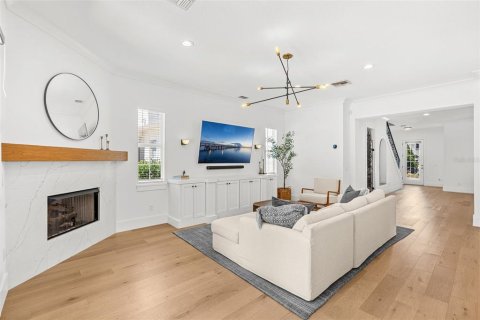 Villa ou maison à vendre à Orlando, Floride: 4 chambres, 290.13 m2 № 2149436 - photo 16
