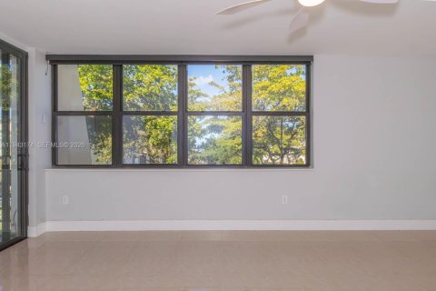 Снять в аренду кондоминиум в Авентура, Флорида 3 спальни, 128.21м2, № 2005359 - фото 29