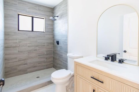 Casa en venta en Hialeah, Florida, 3 dormitorios, 93.09 m2 № 2031221 - foto 21