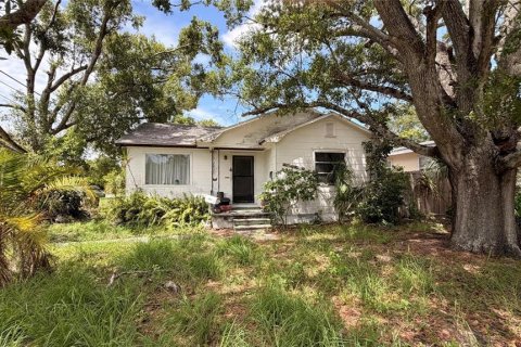 Villa ou maison à Saint Petersburg, Floride 3 chambres, 133.04 m2 № 2364428