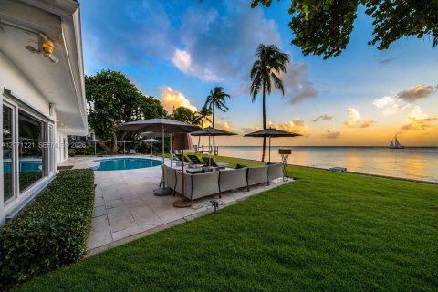Villa ou maison à vendre à Key Biscayne, Floride: 5 chambres, 286.6 m2 № 2307389 - photo 14