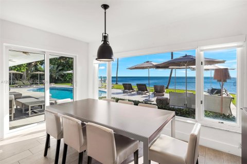 Villa ou maison à vendre à Key Biscayne, Floride: 5 chambres, 286.6 m2 № 2307389 - photo 19