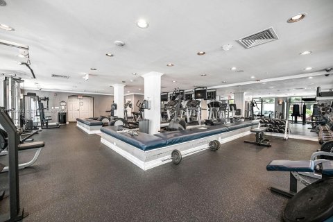 Condo in Hollywood, Florida, 1 bedroom  № 1763978 - photo 3