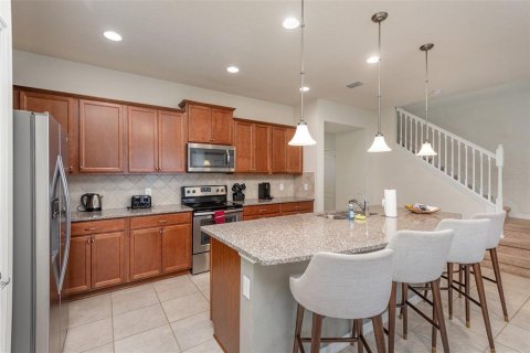 Touwnhouse à louer à Kissimmee, Floride: 5 chambres, 210.24 m2 № 2427452 - photo 9
