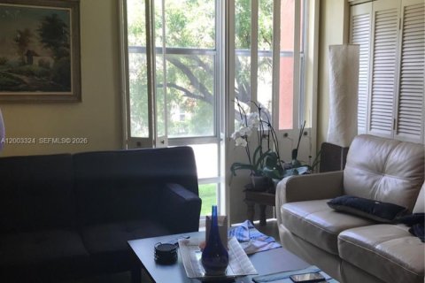 Condominio en venta en Sunny Isles Beach, Florida, 2 dormitorios, 87.33 m2 № 2066780 - foto 2