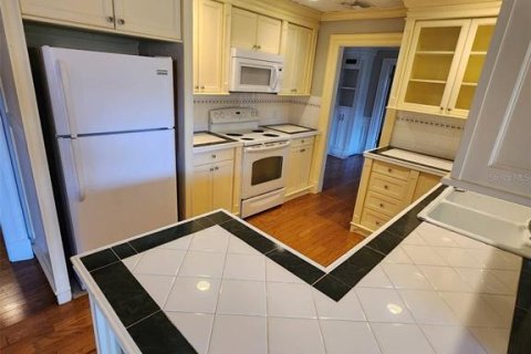 Villa ou maison à louer à Palm Bay, Floride: 3 chambres, 149.39 m2 № 2155705 - photo 16