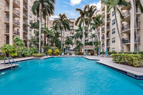 Condo in West Palm Beach, Florida, 2 bedrooms  № 1954259 - photo 27