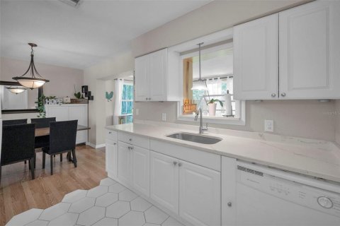 Villa ou maison à vendre à Seminole, Floride: 2 chambres, 105.72 m2 № 1903743 - photo 15