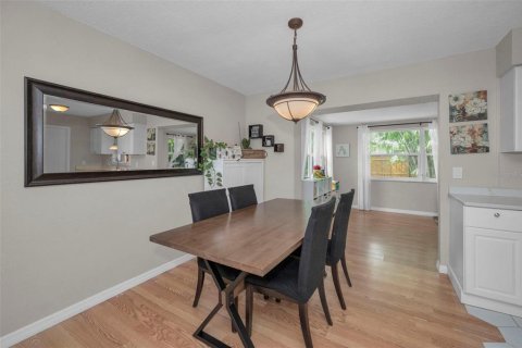 Villa ou maison à vendre à Seminole, Floride: 2 chambres, 105.72 m2 № 1903743 - photo 9