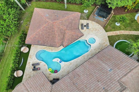 Villa ou maison à vendre à Southwest Ranches, Floride: 8 chambres, 257.9 m2 № 2145781 - photo 6