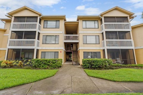 Купить кондоминиум в Клируотер, Флорида 5 комнат, 97.18м2, № 1909917 - фото 1