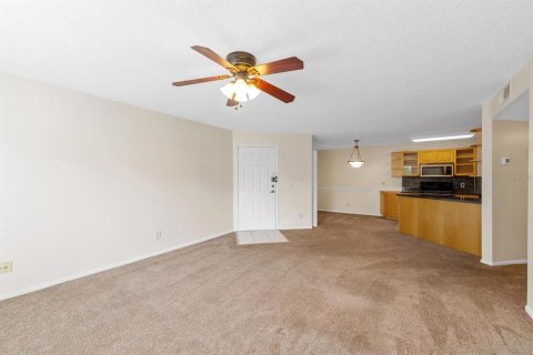 Купить кондоминиум в Клируотер, Флорида 5 комнат, 97.18м2, № 1909917 - фото 7