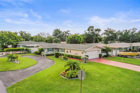 House in Clearwater, Florida 3 bedrooms, 125.33 sq.m. № 1866480 - photo 23