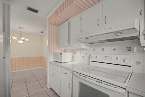 House in Clearwater, Florida 3 bedrooms, 125.33 sq.m. № 1866480 - photo 11