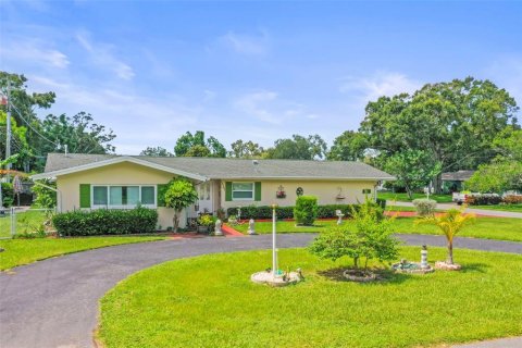 House in Clearwater, Florida 3 bedrooms, 125.33 sq.m. № 1866480 - photo 24