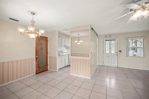 House in Clearwater, Florida 3 bedrooms, 125.33 sq.m. № 1866480 - photo 17