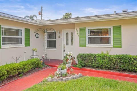 House in Clearwater, Florida 3 bedrooms, 125.33 sq.m. № 1866480 - photo 20