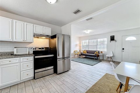 Villa ou maison à vendre à Casselberry, Floride: 4 chambres, 133.04 m2 № 1902660 - photo 10