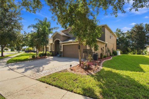 Casa en venta en Spring Hill, Florida, 5 dormitorios, 298.22 m2 № 2384087 - foto 4