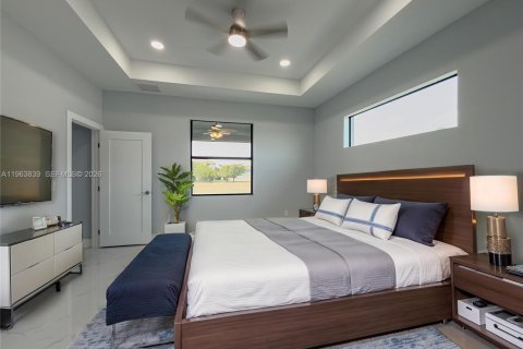Villa ou maison à vendre à Lehigh Acres, Floride: 3 chambres, 159.51 m2 № 2025493 - photo 16